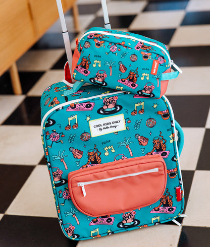 Mala de viagem infantil verde com motivo de música e nécessaire a condizer Hello Hossy