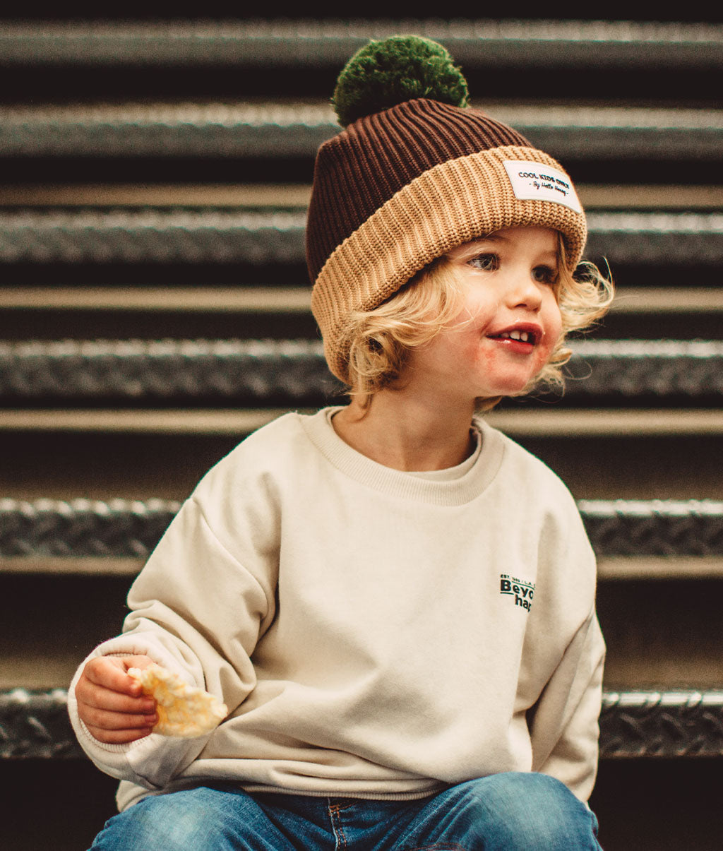 Gorro para crianças Color Block Pistachio, com pompom, forro polar, algodão orgânico, desde os 9 meses, Cool Kids Only!