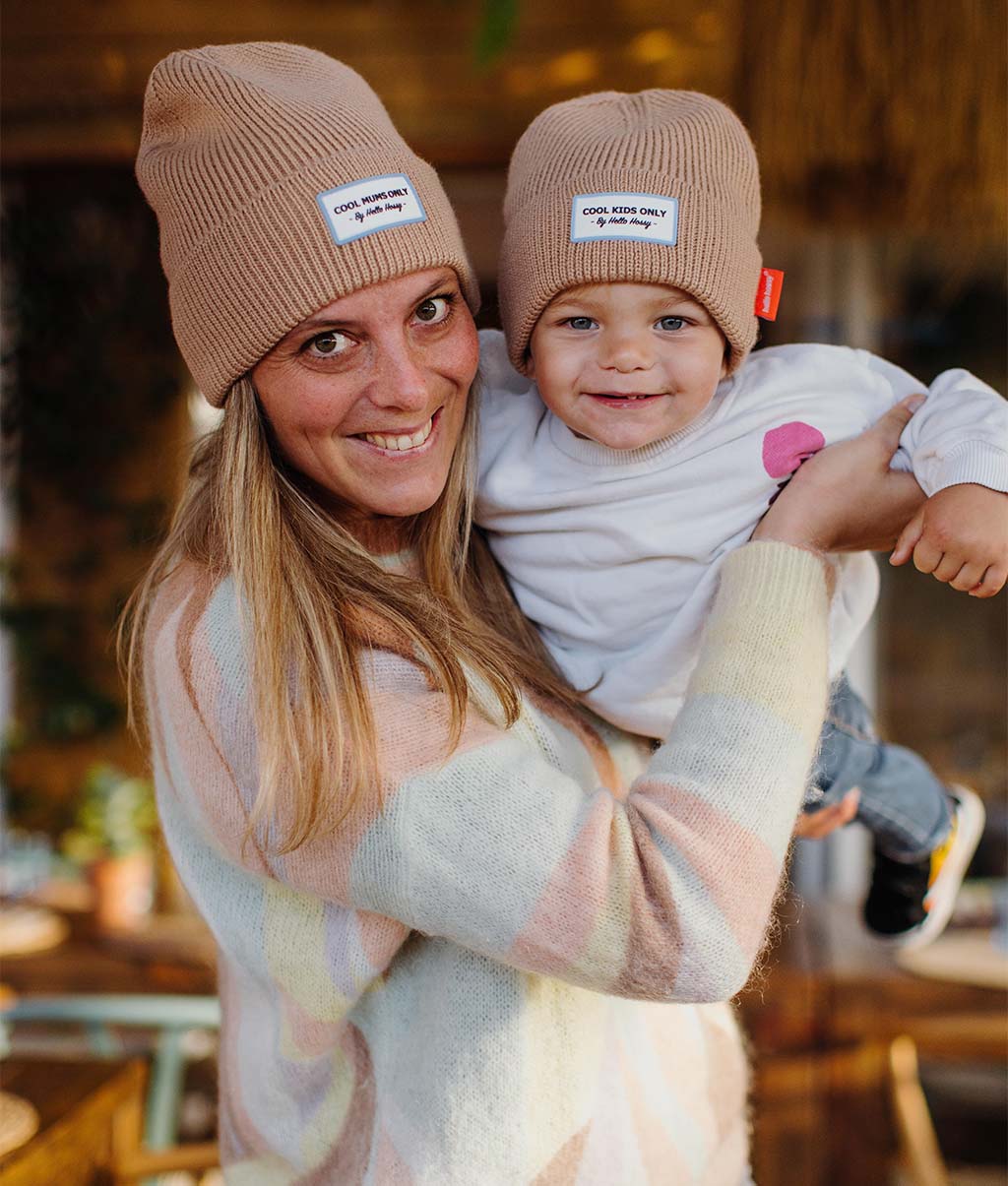 Gorro colorido para pais e filhos Pop Champagne, malha macia e fina, lã, sem pompom, a partir dos 9 meses, Cool Kids Only !