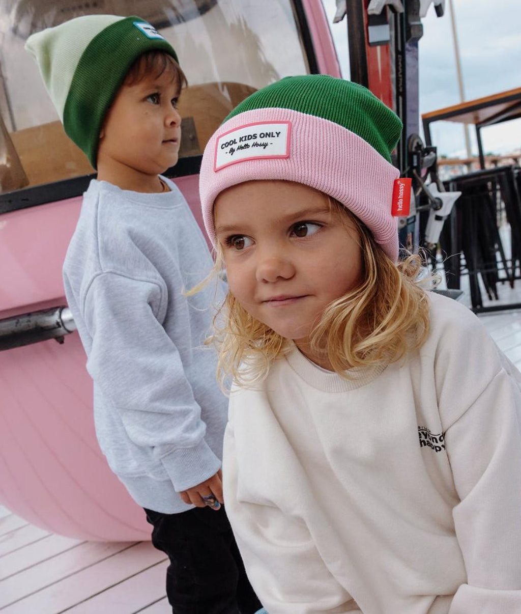 Gorro infantil duo verde e rosa com bordado Cool Kids Only Hello Hossy