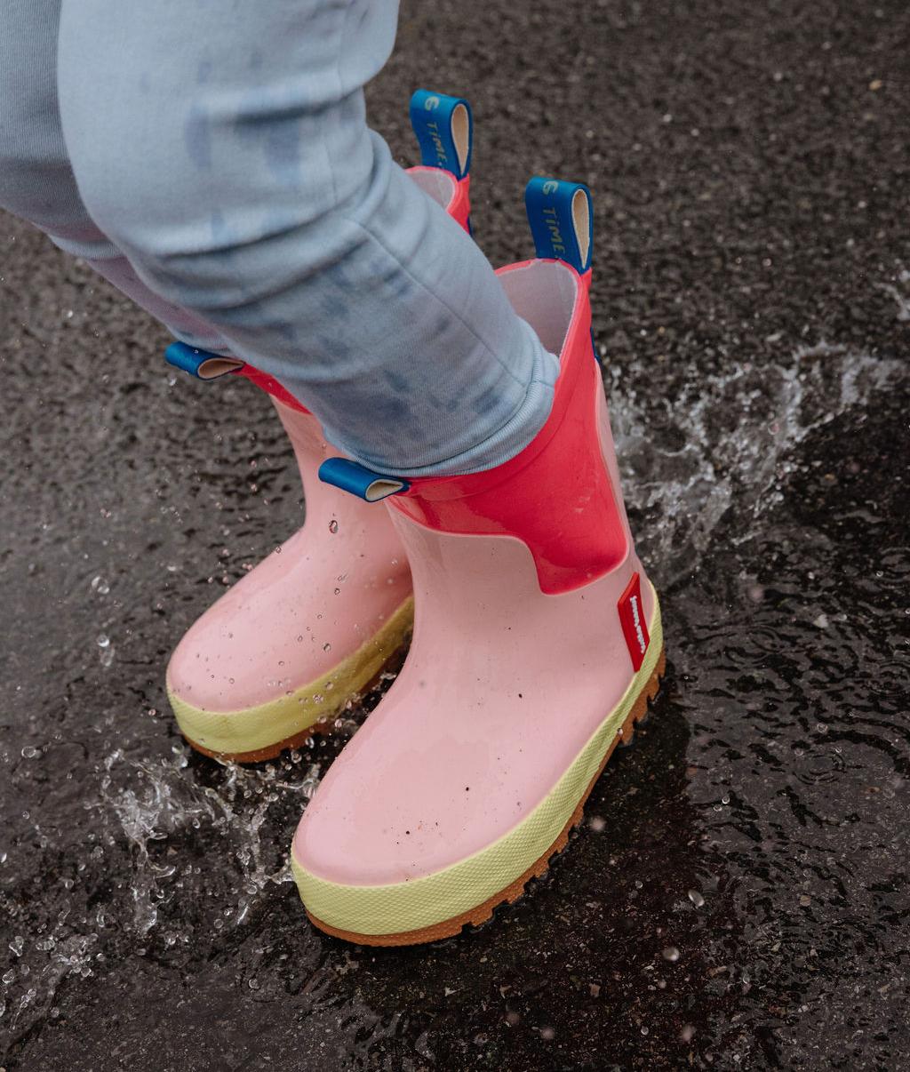 Botas de chuva em borracha Pinkfly - foto lifestyle – Hello Hossy