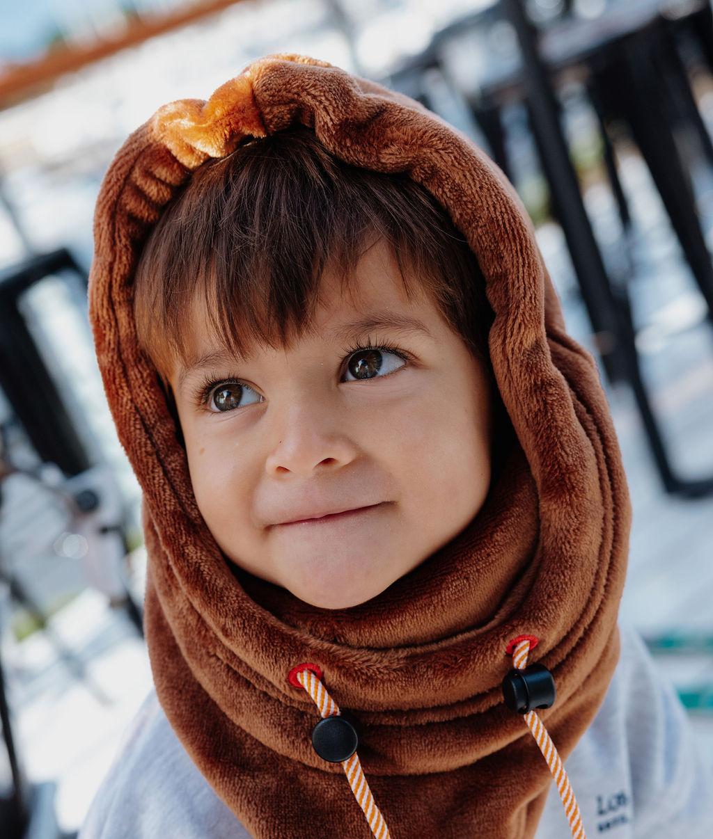Balaclava infantil castanha em polar com atilhos ajustáveis, coleção outono-inverno Hello Hossy