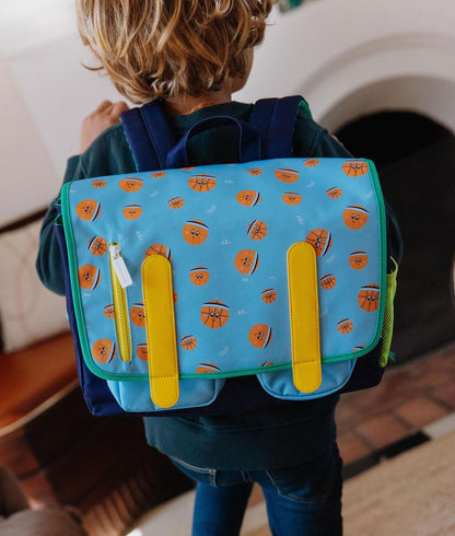 Mochila escolar infantil azul com motivo de desporto e bolas laranja Hello Hossy