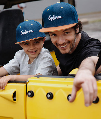 Boné para pais e filhos Jean Explorer, pala reta, algodão orgânico, certificado Oeko-Tex, a partir dos 9 meses, Cool Kids Only !