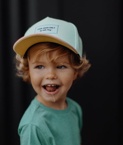 Boné infantil Mini Aloe, pala curva, 100% algodão orgânico, certificado Oeko-Tex, desde os 9 meses, Cool Kids Only!