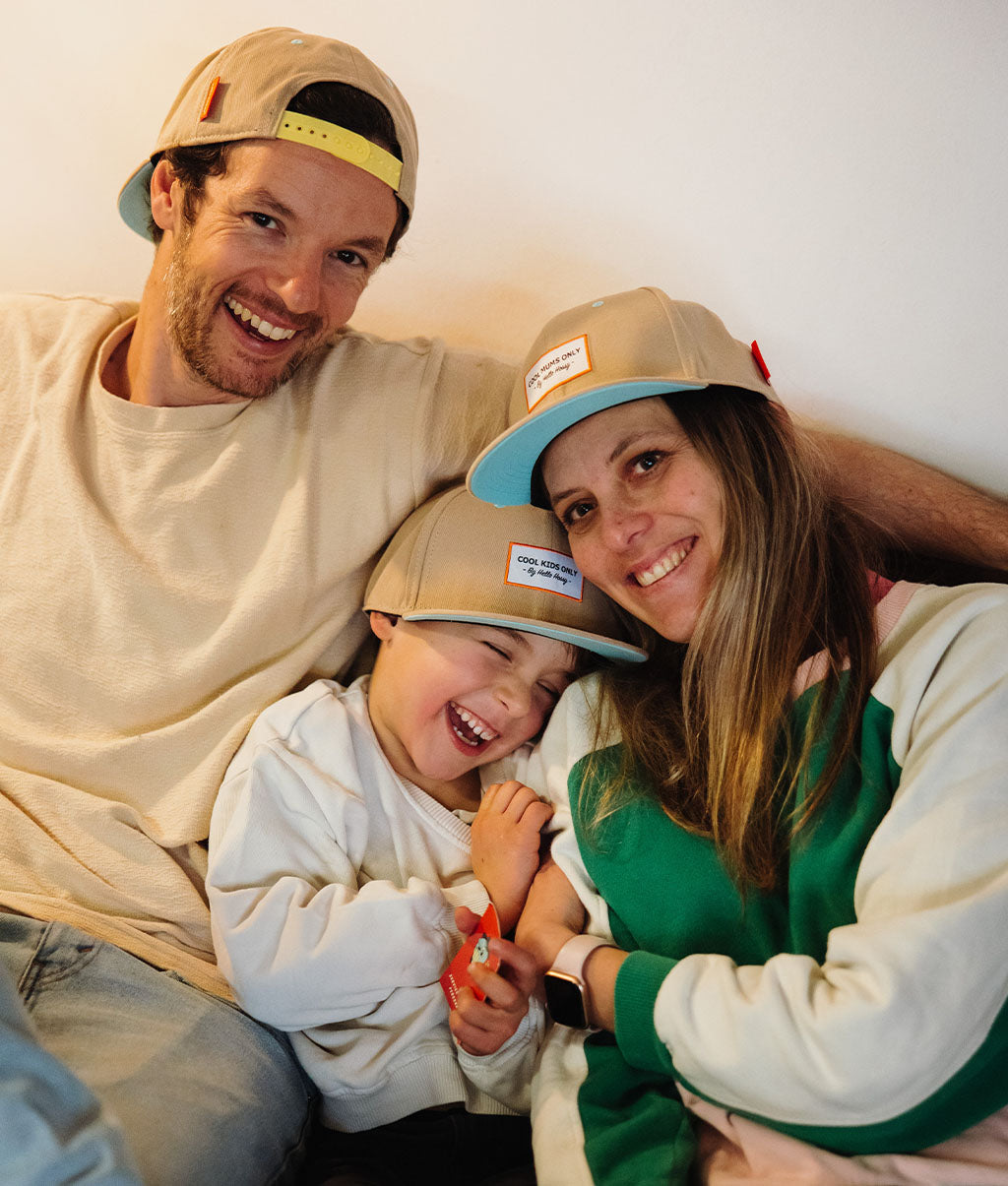Boné pais e filhos Mini Sandy, pala reta, 100% algodão orgânico, matchy-matchy, desde os 9 meses, Cool Kids Only!