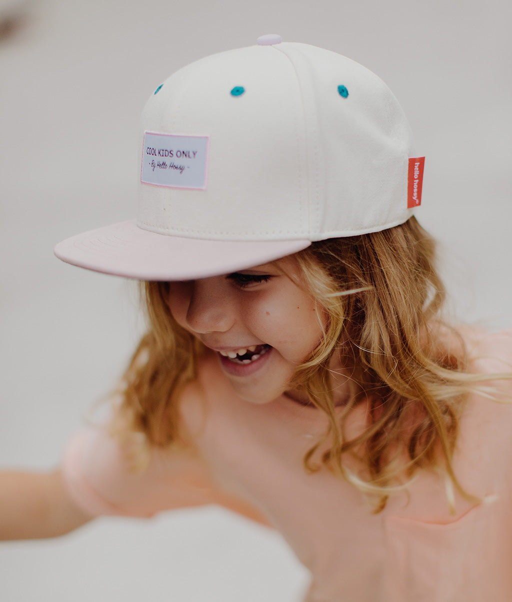 Boné infantil Mini Cotton, pala reta, 100% algodão orgânico, certificado Oeko-Tex, a partir dos 9 meses, Cool Kids Only!
