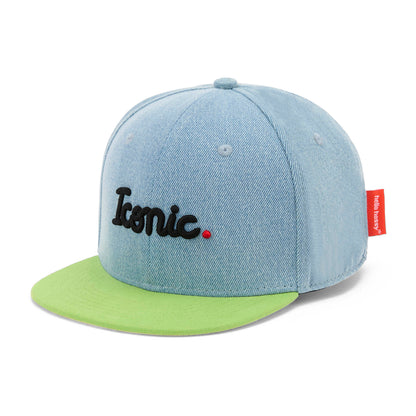 Boné para crianças Jean Iconic, pala reta, algodão orgânico, certificado Oeko-Tex, a partir dos 9 meses, Cool Kids Only!