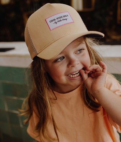 Boné para crianças Mini Melba, estilo Trucker, ecorresponsável, certificado Oeko-Tex, a partir dos 9 meses, Cool Kids Only!