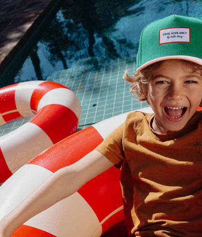 Boné infantil verde usado Hello Hossy
