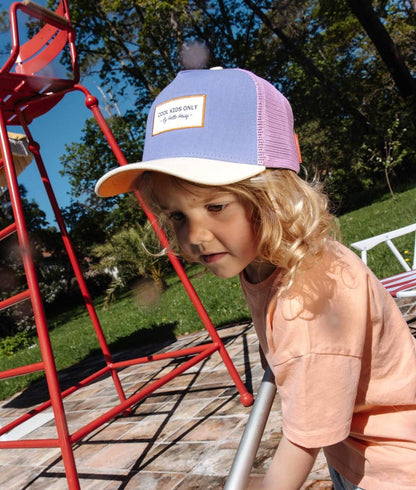 Boné trucker para criança violette com pala bege, usado, Hello Hossy