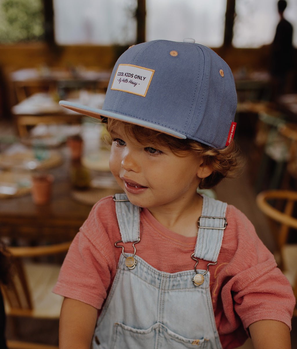 Boné infantil Mini Malo, pala reta, 100% algodão orgânico, certificado Oeko-Tex, desde os 9 meses, Cool Kids Only!