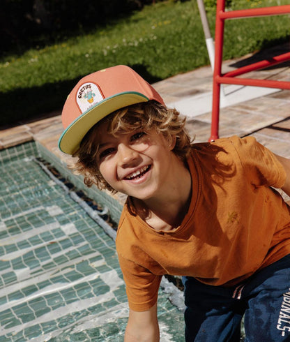 Boné infantil laranja com patch de cactus e pala reta Hello Hossy