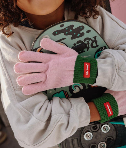 Luvas infantis rosa e verde em malha fina, etiqueta Hello Hossy