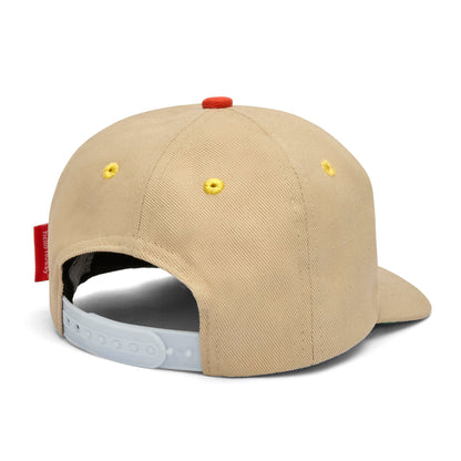 Boné infantil creme com pala curva, patch música Hello Hossy