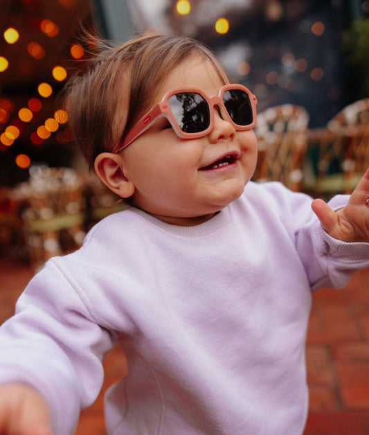 Óculos de sol para bebés e crianças Hossy Vera, coloridos, lentes categoria 3, UV400, lentes polarizadas, desde os 9 meses, Cool Kids Only!