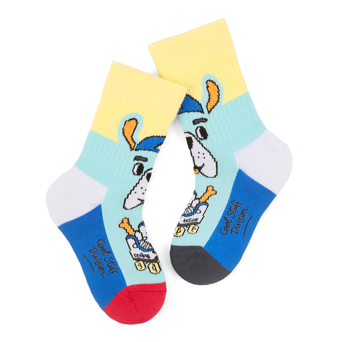 Par de meias estampadas com mascote azul para criança, calcanhares e pontas contrastantes vermelhos e pretos – vista plana