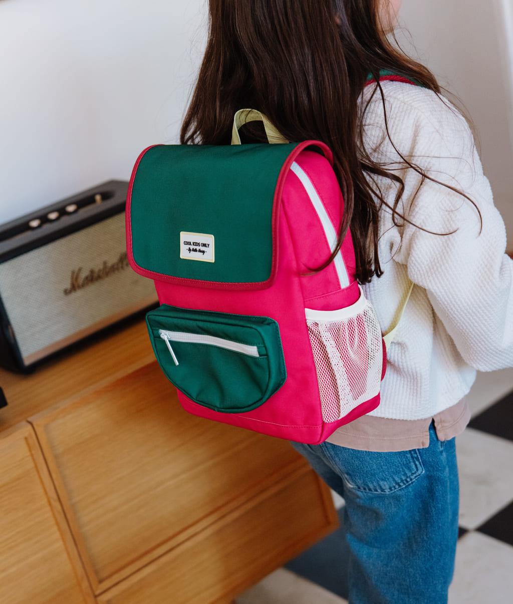 Mochila infantil framboise verde com bolso com fecho Hello Hossy