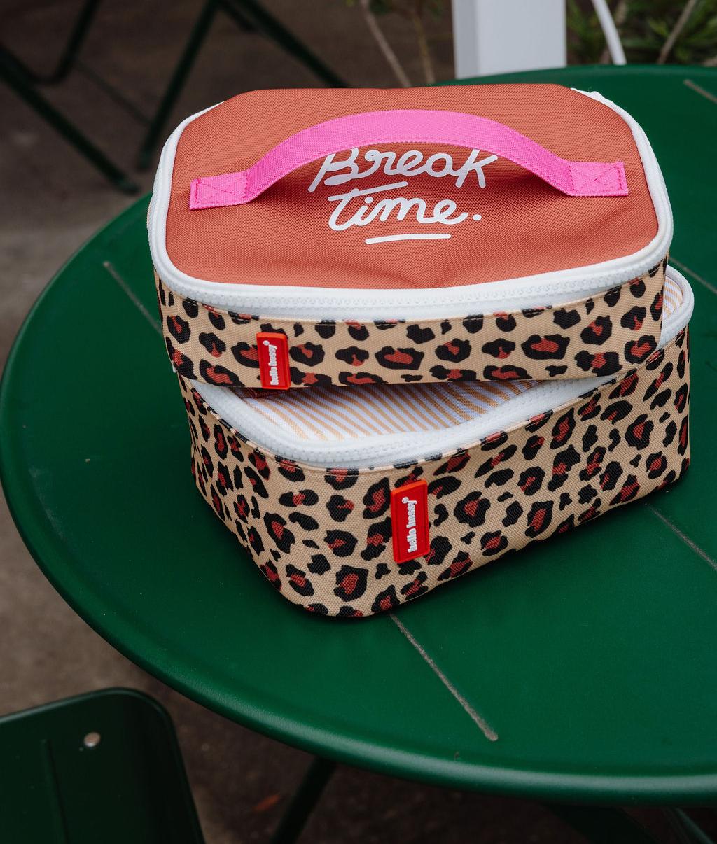 Saco de almoço infantil creme e castanho com motivo leopard e pega rosa Hello Hossy