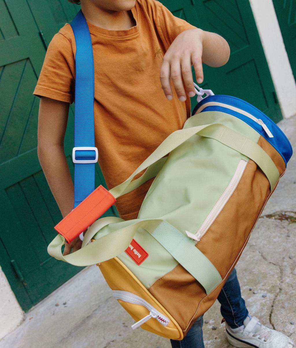 Saco de desporto infantil verde castanho azul com bolso com fecho Hello Hossy