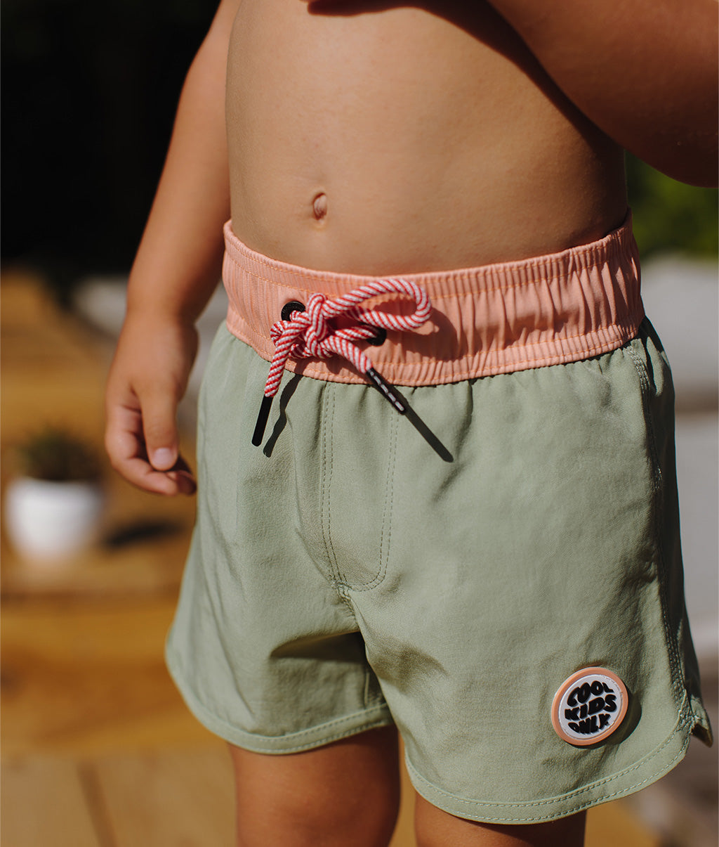 Fato de banho para rapaz Mini Matcha Anti-UV, Cool Kids Only!