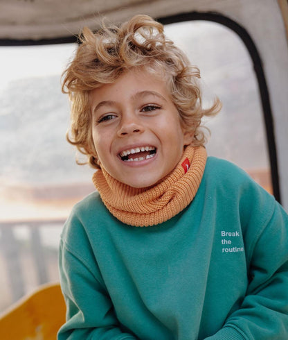 Snood infantil Camel em malha canelada, gola com forro polar Hello Hossy