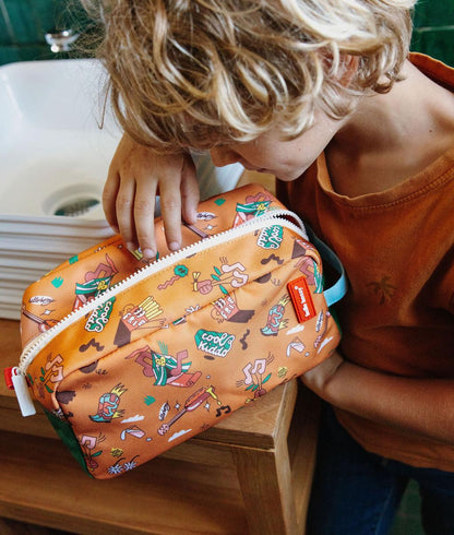 Nécessaire infantil Camel, estampado de música, detalhe de fecho Hello Hossy