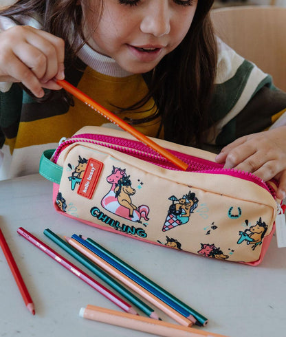 Estojo escolar infantil rosa e amarelo com padrões de unicórnio, detalhes verdes Hello Hossy