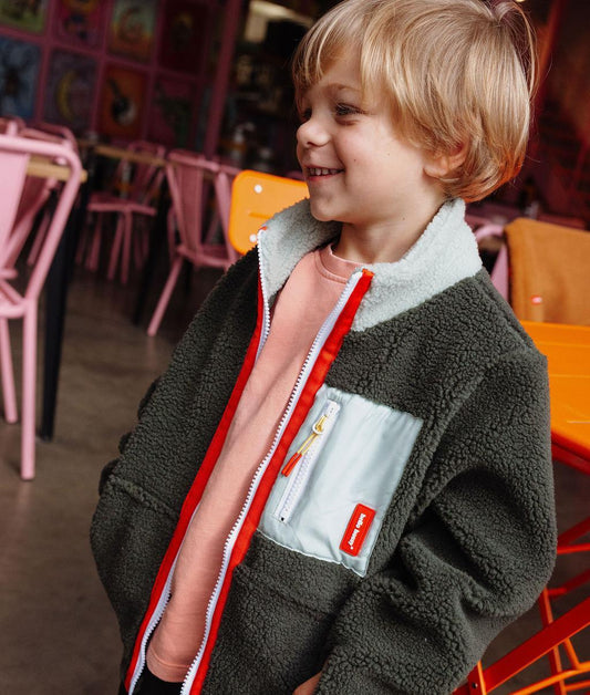 Casaco polar verde infantil vestido Hello Hossy