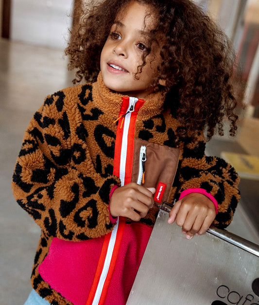 Casaco polar para criança com estampado leopard, vista de frente Hello Hossy