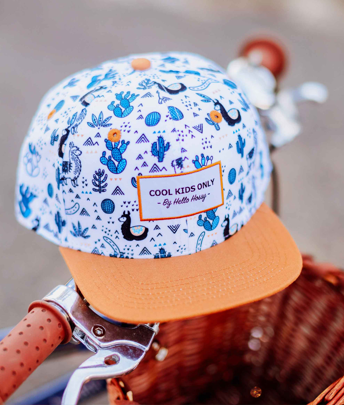 Boné infantil Lama, pala reta, ecorresponsável, certificado Oeko-Tex, desde os 9 meses, Cool Kids Only!