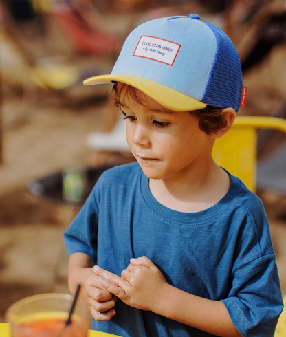 Boné infantil Mini Blue Lemon, estilo Trucker, ecorresponsável, certificado Oeko-Tex, desde os 9 meses, Cool Kids Only!
