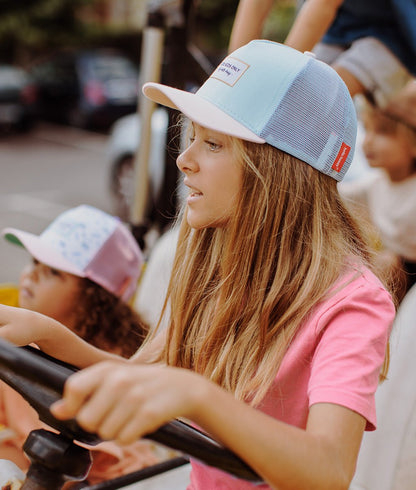 Boné para crianças Mini Lagoon, estilo Trucker, ecorresponsável, certificado Oeko-Tex, desde os 9 meses, Cool Kids Only!