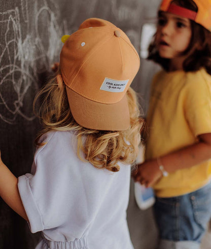 Boné para crianças Mini Tan, pala curva, 100% algodão orgânico, certificado Oeko-Tex, desde os 9 meses, Cool Kids Only!