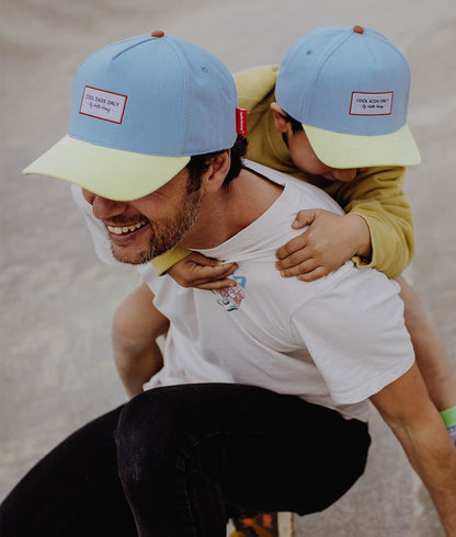 Boné pais e filhos Mini Water, pala curva, matchy-matchy, 100% algodão orgânico, desde os 9 meses, Cool Kids Only!