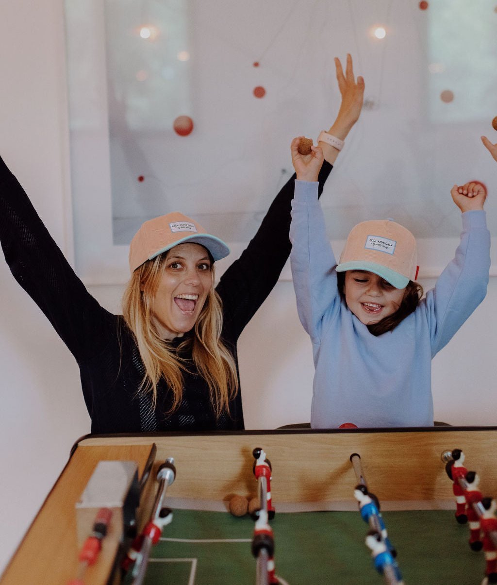 Boné Sweet Peach para crianças e bebés, Cool Kids Only, Hello Hossy