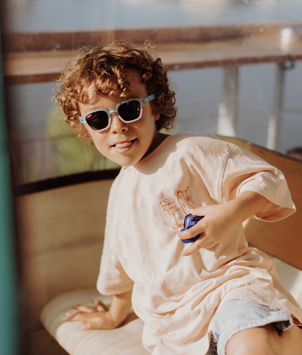 Óculos de sol para crianças Mini Kelly, coloridos, lentes de categoria 3, UV400, lentes polarizadas, a partir dos 2 anos, Cool Kids Only!